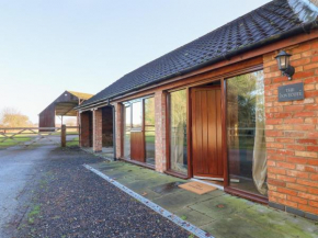 Dovecote Field House Farm, Newark